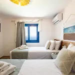 Live In Blue - Kea's Myriad Shades Villa Korissia (Kea)