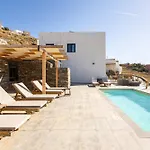 Live In Blue - Kea's Myriad Shades Villa