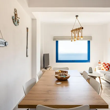 Villa Live In Blue - Kea's Myriad Shades *